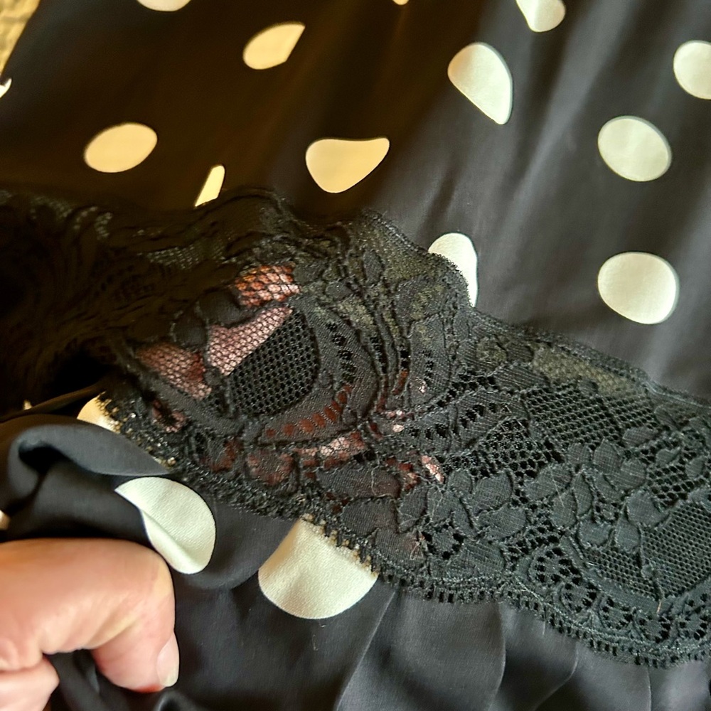 Dolce & Gabbana Black and White Polka Dot Silk Midi Skirt size S, NWT - Picture 3 of 7